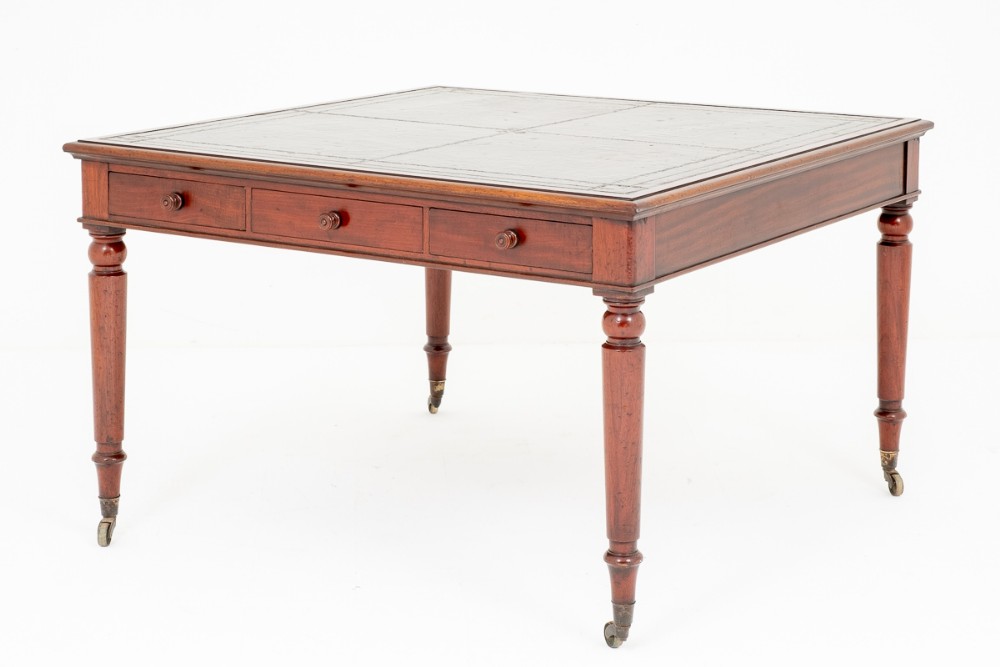 Early Victorian Mahogany 3 Drawer Writing Table