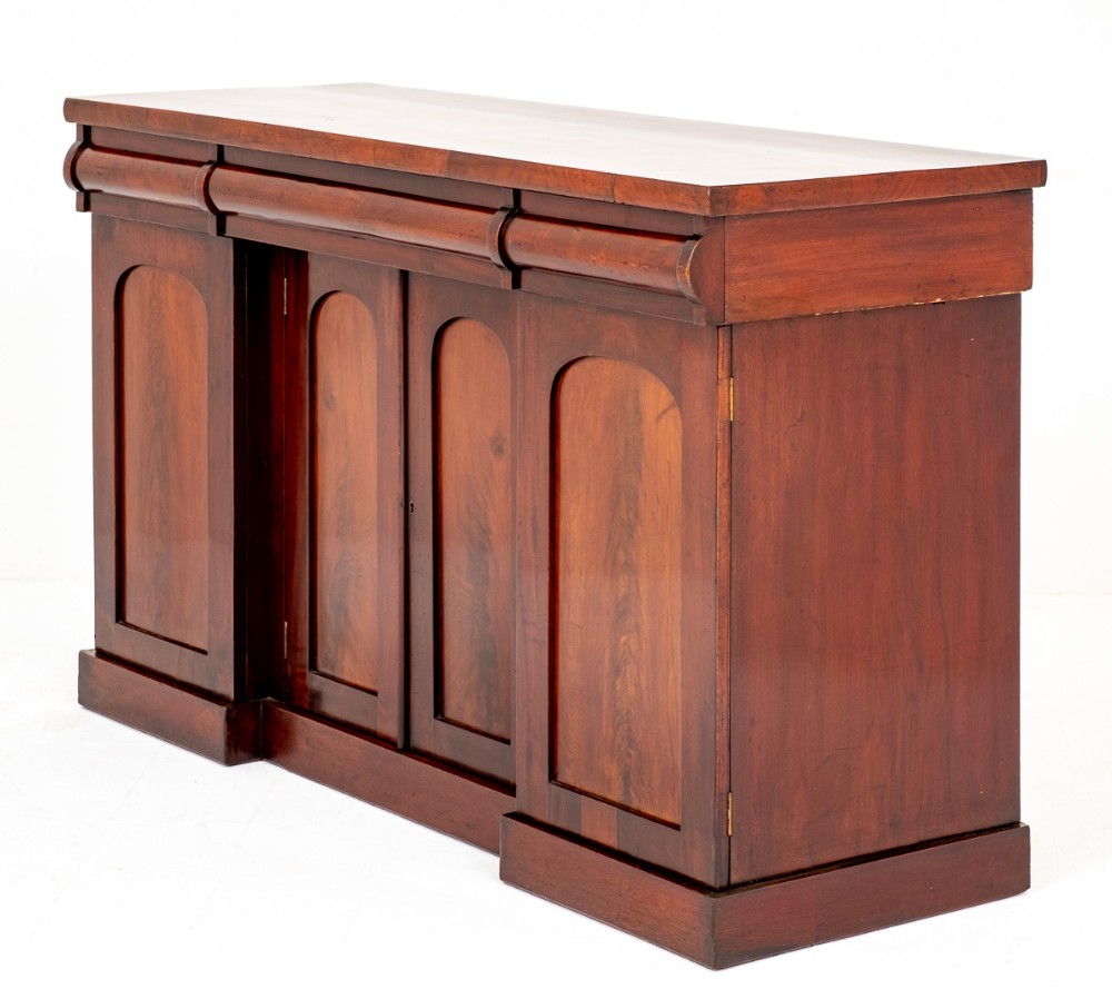 Victorian Mahogany 4 Door Sideboard