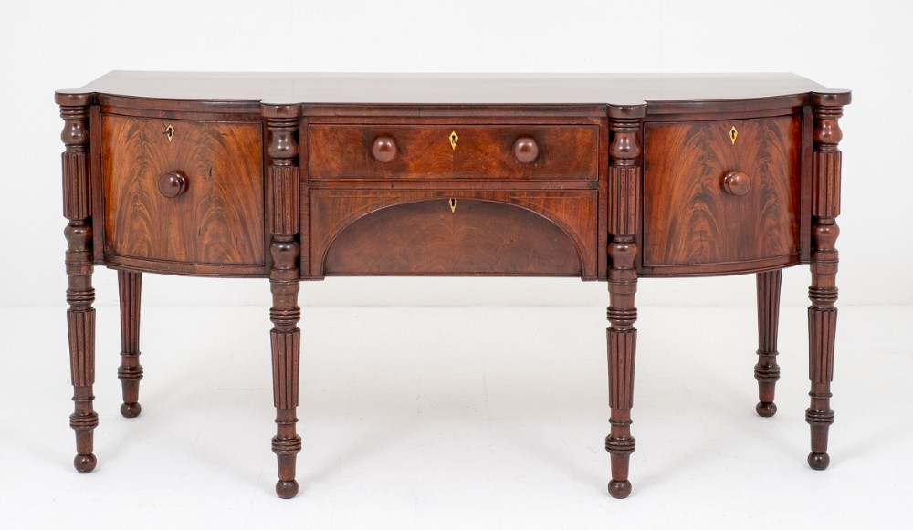 Excellent Quality Regency Mahogany Shaped Sideboard