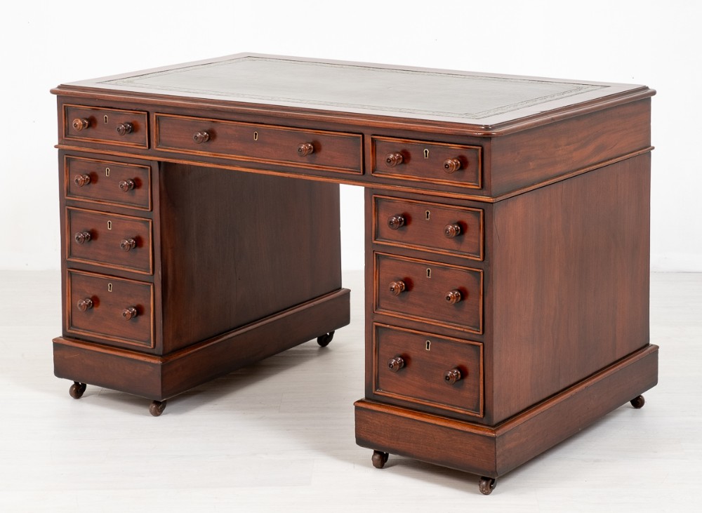 Victorian Mahogany 2 Pedestal Desk