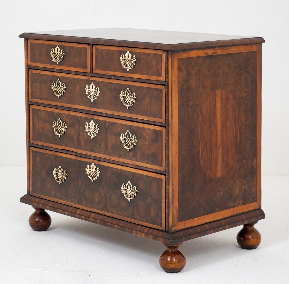 Stunning Oyster Laburnum Chest of Drawers