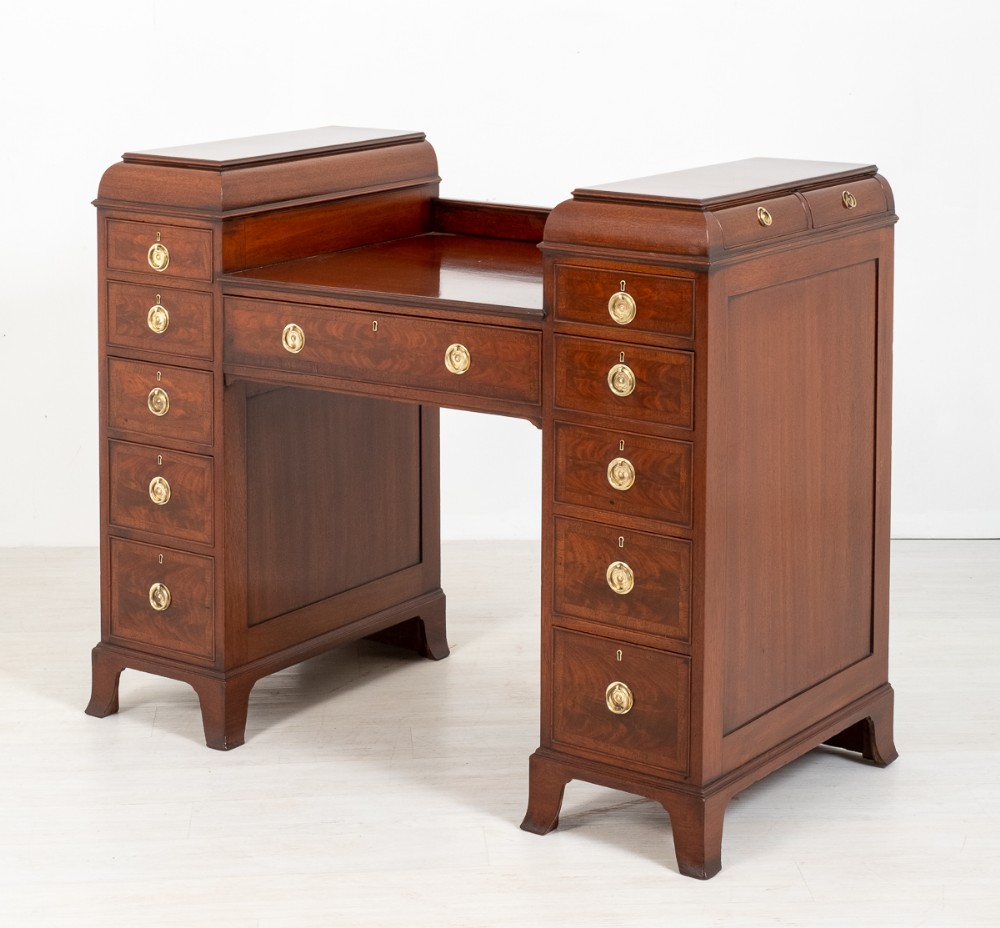 Georgian Style Mahogany Pedestal Sideboard