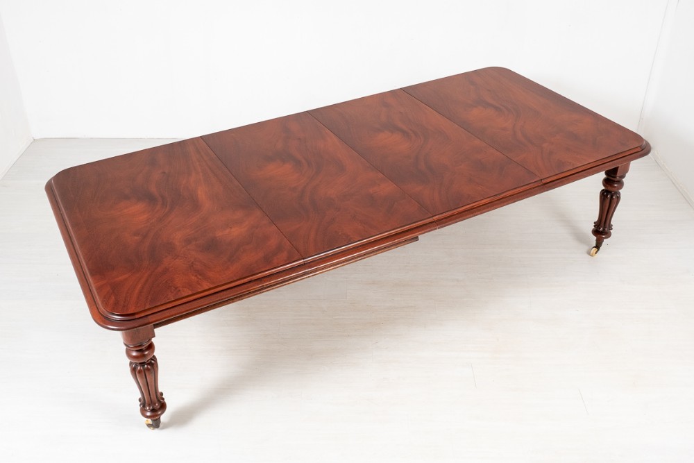 William IV Mahogany 2 Leaf Extending Dining Table