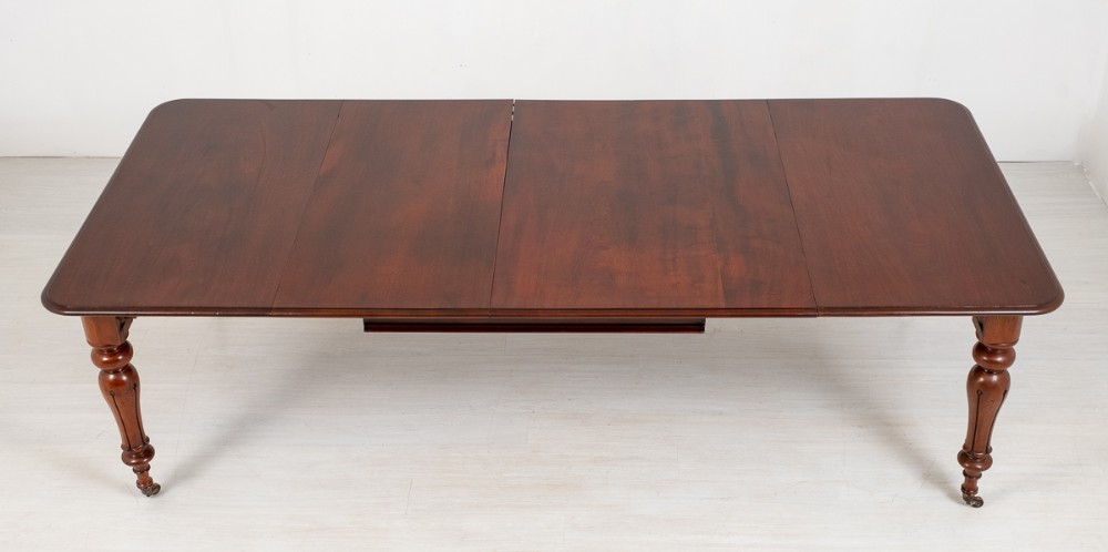 William IV Mahogany Extending Dining Table