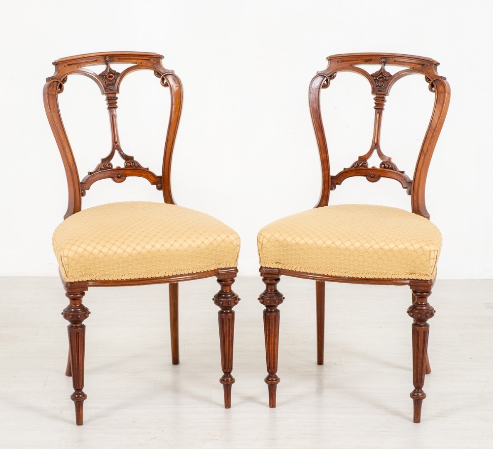 Pretty Pair of Victorian Walnut Chairs