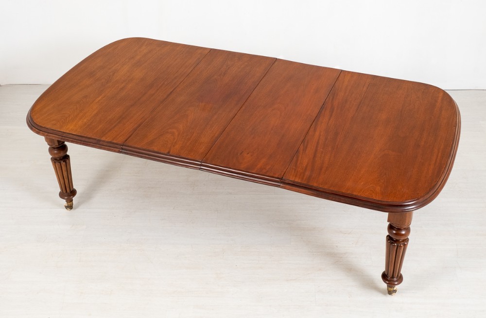 William IV Mahogany 2 Leaf Extending Dining Table