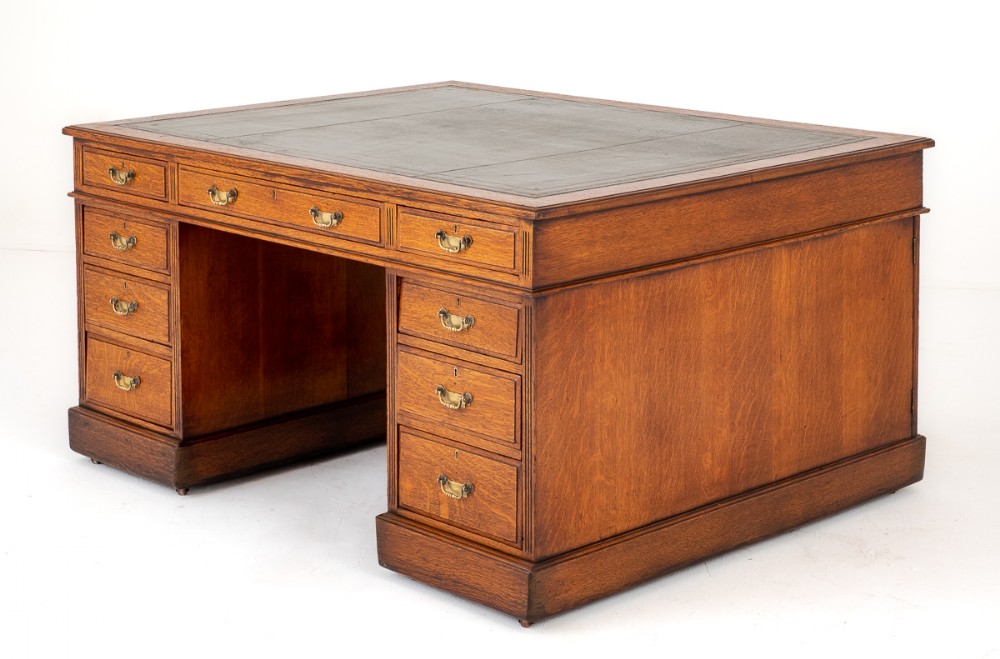 Victorian Blonde Oak Partners Desk