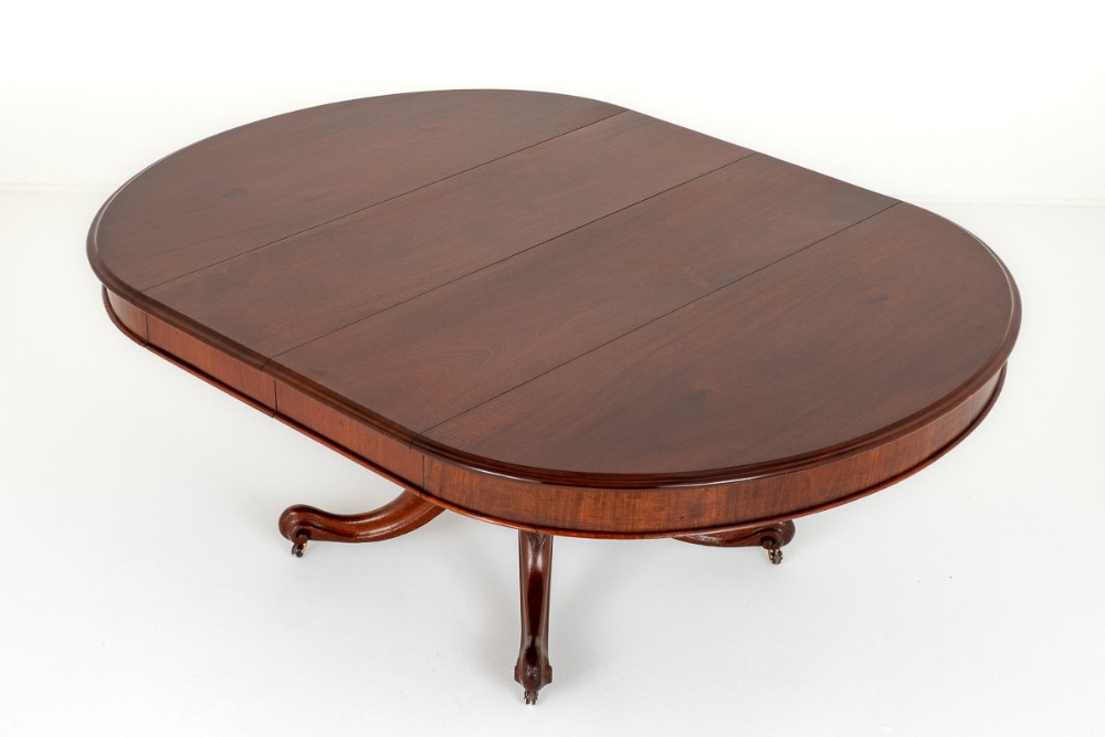 Mahogany 2 Leaf Extending Dining Table