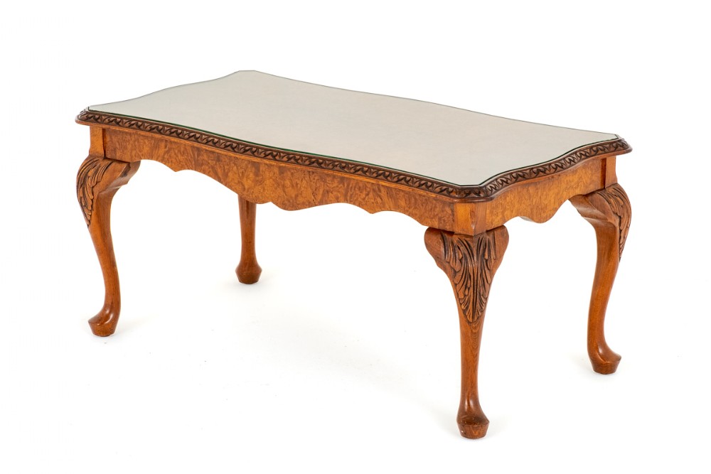 Queen Anne Style Walnut Coffee Table