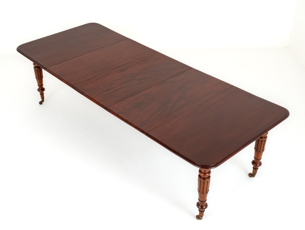 William IV Mahogany Extending Dining Table