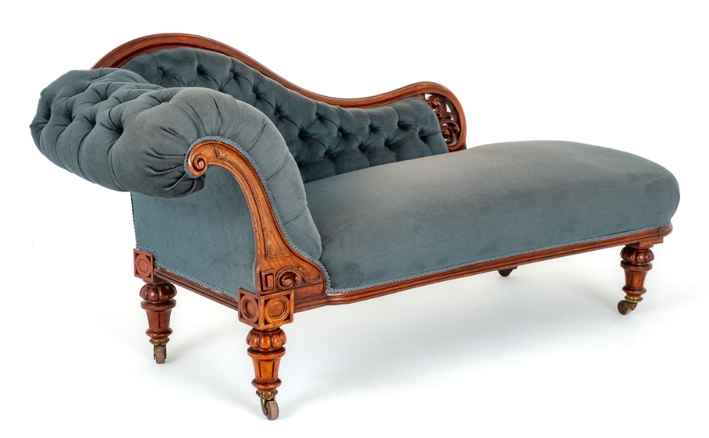 Victorian Mahogany Chaise Longue.