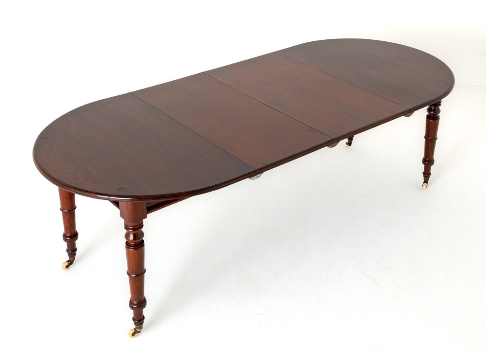 Victorian Mahogany 2 Leaf Extending Dining Table
