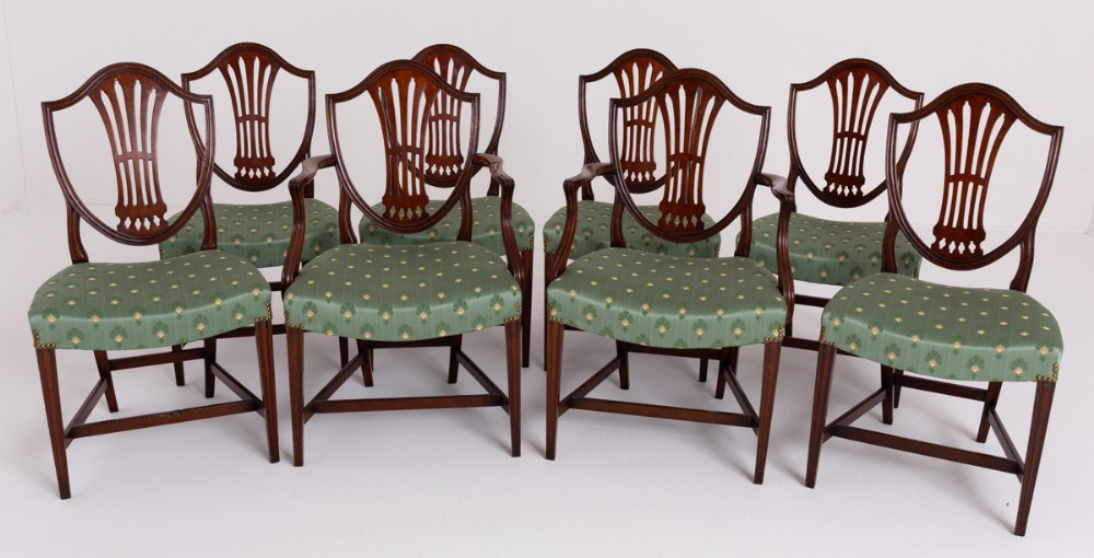 Set of 8 (6 + 2) Hepplewhite Style Mahogany Dining