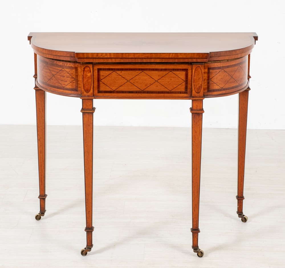 Satinwood Card Table in the Hepplewhite Style