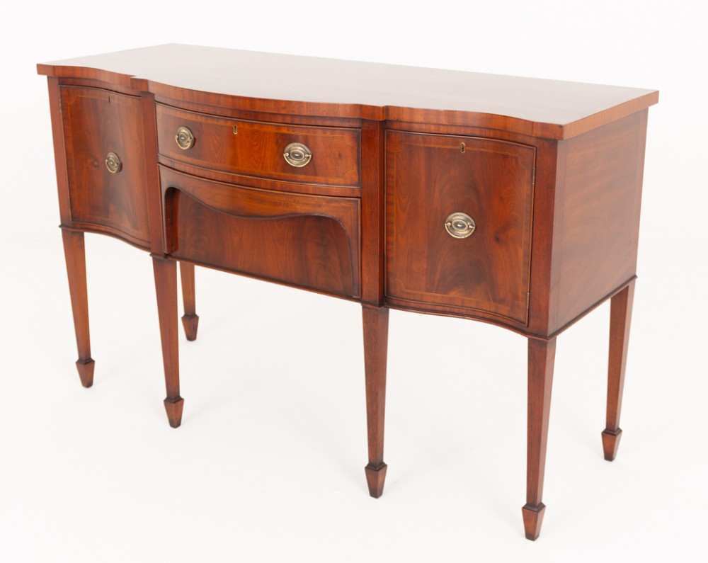 Georgian Mahogany Serpentine Sideboard