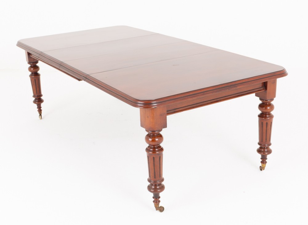 Victorian Mahogany Extending Dining Table