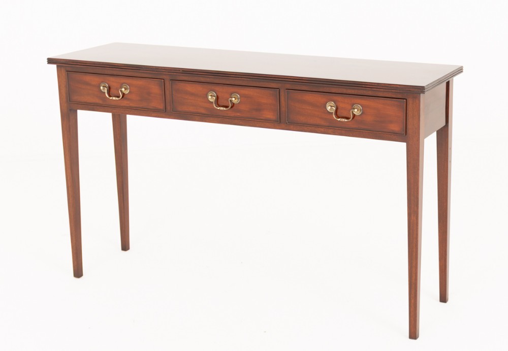 Georgian Revival Mahogany Sofa Table