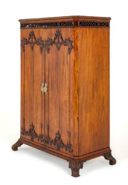 WONDERFUL QUALITY 2 DOOR MAHOGANY WARDROBE