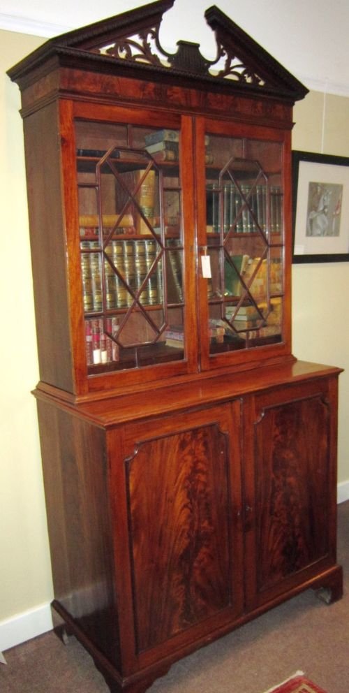 A Very Fine George III Glazed Bookcase on Cupboard