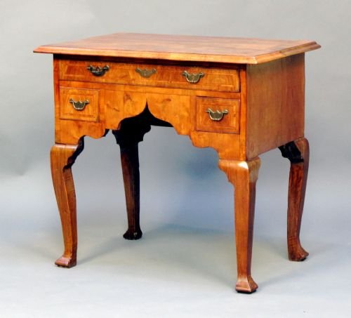 A Georgian Walnut 3 Drawer Lowboy