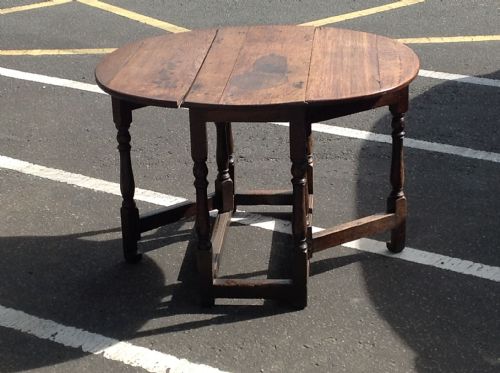 18thc. Oak Small Gate Leg Drop Leaf Table
