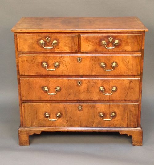 18thc. Walnut Chest of Drawers with Great Colour & Patina