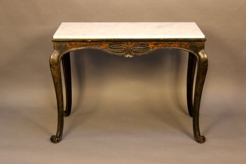 A 19thc. Ebonised & Gilded Stand on Cabriole
legs