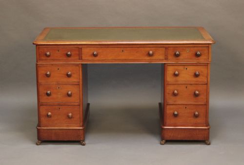 A Late 19thc Mahogany 9 Drawer Pedestal Desk
