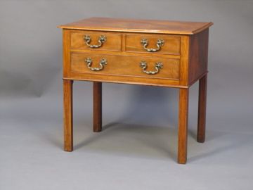 Georgian Mahogany Lowboy