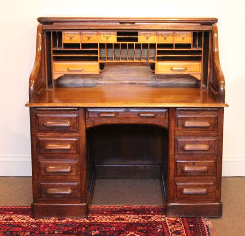Late 19thc Roll Top Desk in Oak