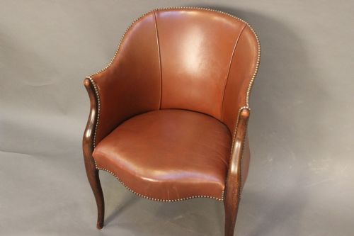 19thc Mahogany Tub Chair with Serpentine
front