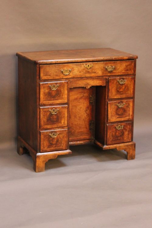 18thc. Walnut Knee Hole Desk
