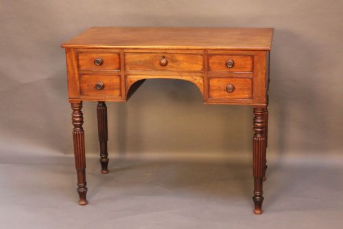 19thc. Mahogany Dressing Table/
side Table of Gillow’s Design