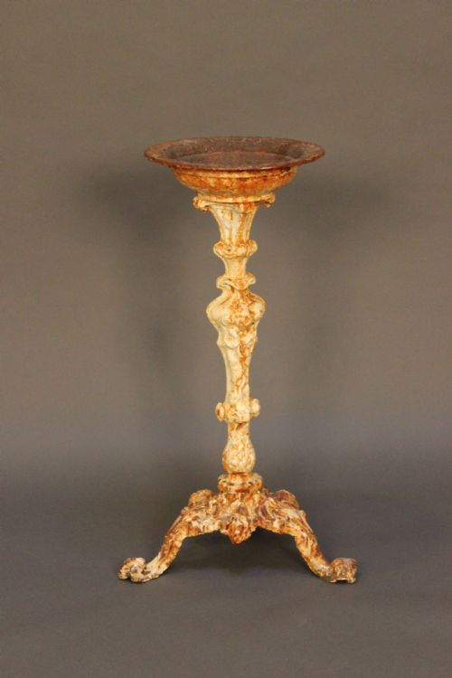 One 19thc Cast Iron Bird Bath