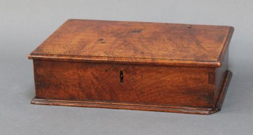 18thc. Burr Elm Box