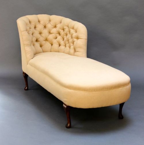 A Great 19thc.  Day Bed or Chaise Longue