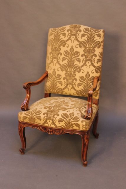 19thc. Walnut Upholstered Salon Chair