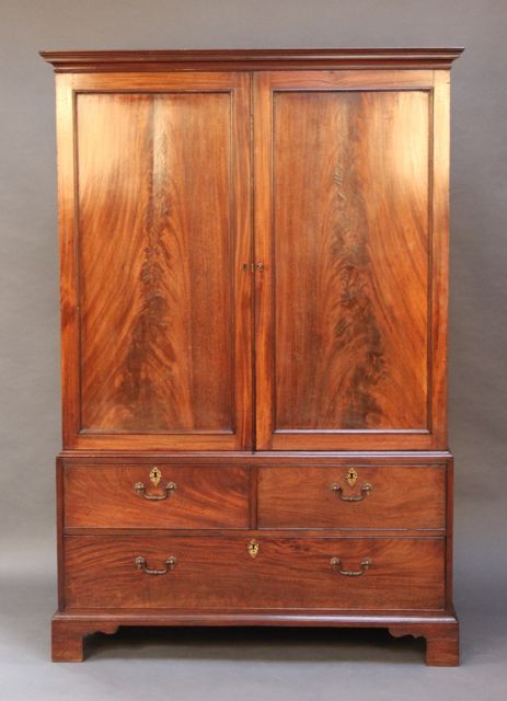 A Georgian Mahogany Linen Press