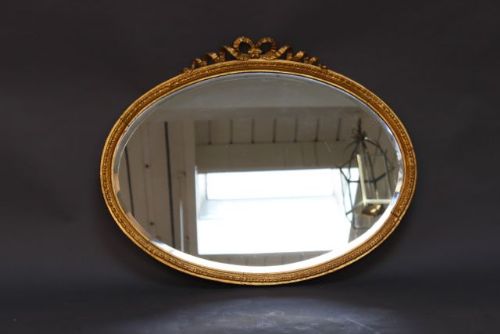 19thc. Oval Gilt Wall Mirror