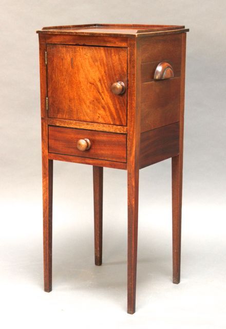 19thc Mahogany Pot Cupboard