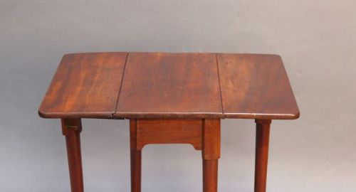 18thc Mahogany Side Table / Pembroke Table