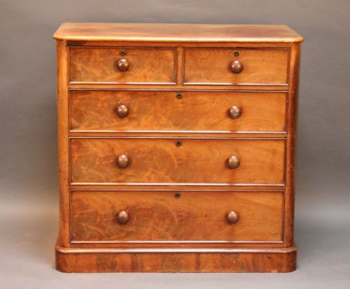 A 19thc. Mahogany Chest of Drawers
