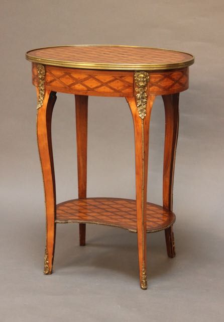 19thc. Oval Occasional Table
with Satinwood & Kingwood Inlay