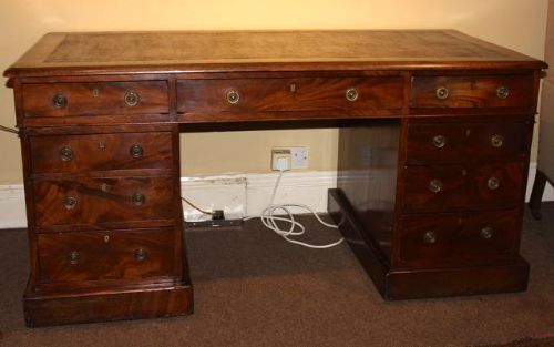 C.1880 Mahogany Pedestal Desk