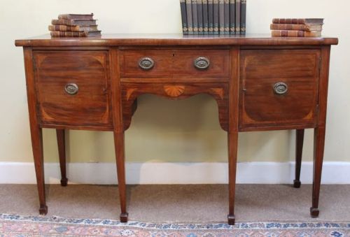 19thc. Mahogany Bow Fronted Sideboard
