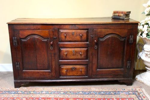 Early 18thc. Oak Dresser Base