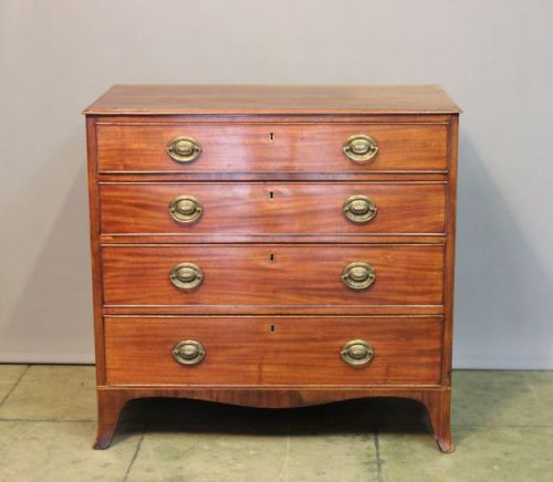 19thc. Mahogany 4 Drawer Chest