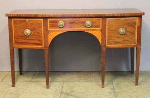 Georgian Mahogany Bow Fronted Sideboard