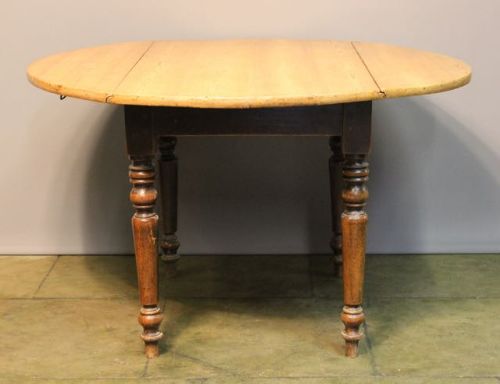 19thc Round Pine Kitchen Table