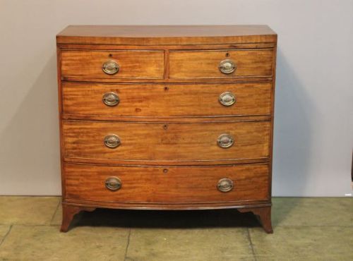19thc. Mahogany Bow Fronted Chest of Drawers
